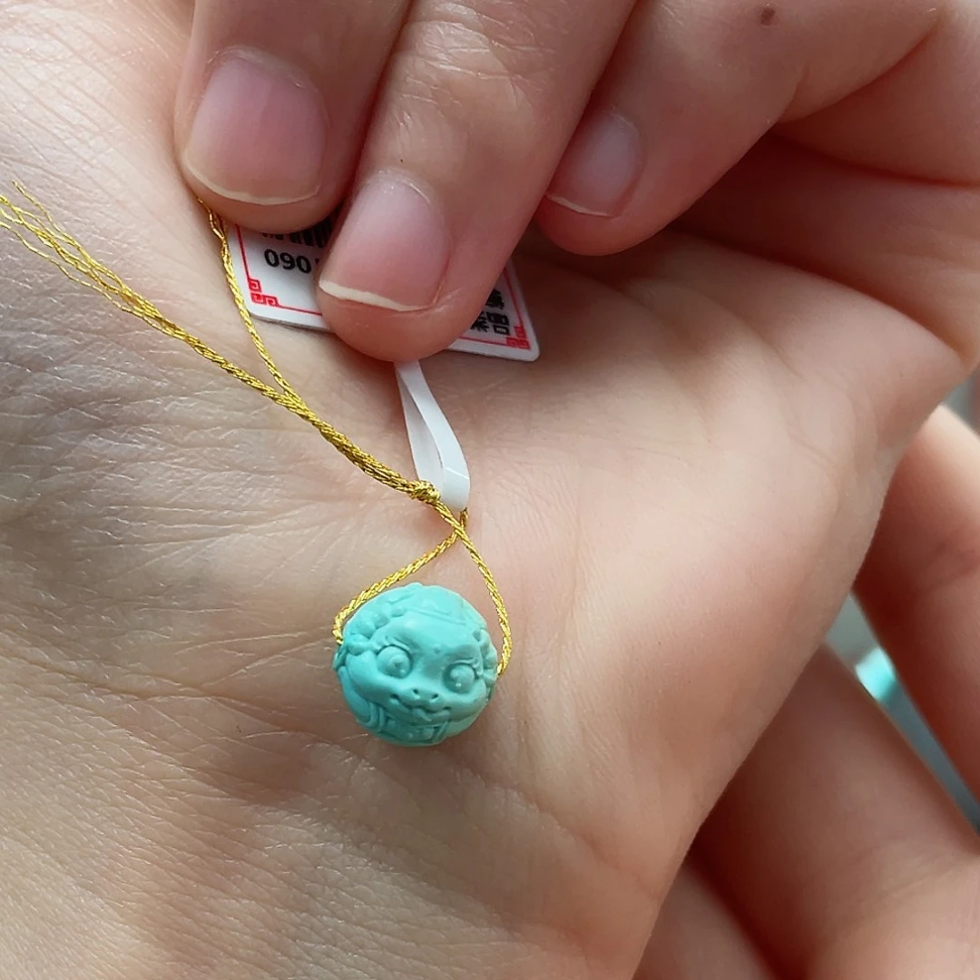 绿松石颈饰未镶嵌