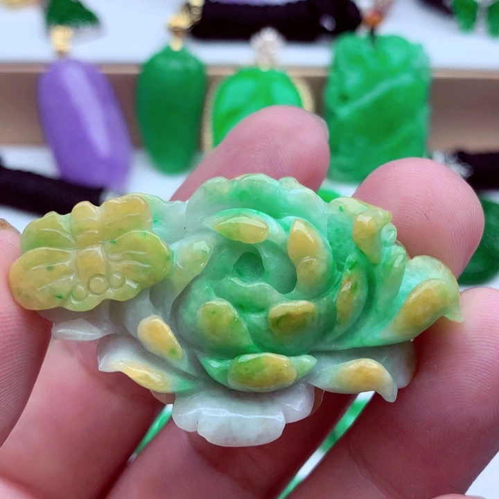 翡翠未镶嵌吊坠(不含链)