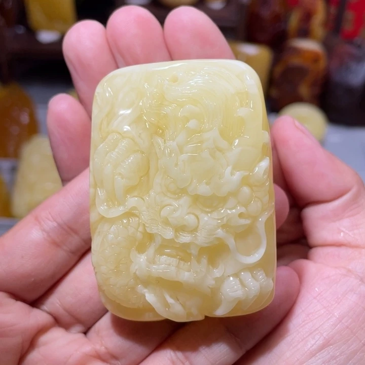 琥珀吊坠(不含链)未镶嵌