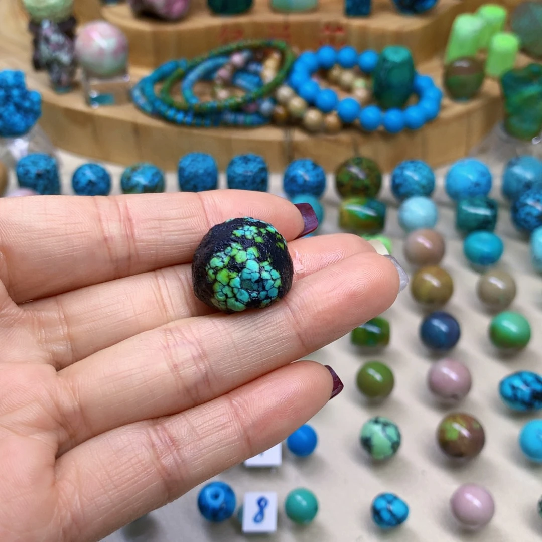 绿松石未镶嵌三彩随行