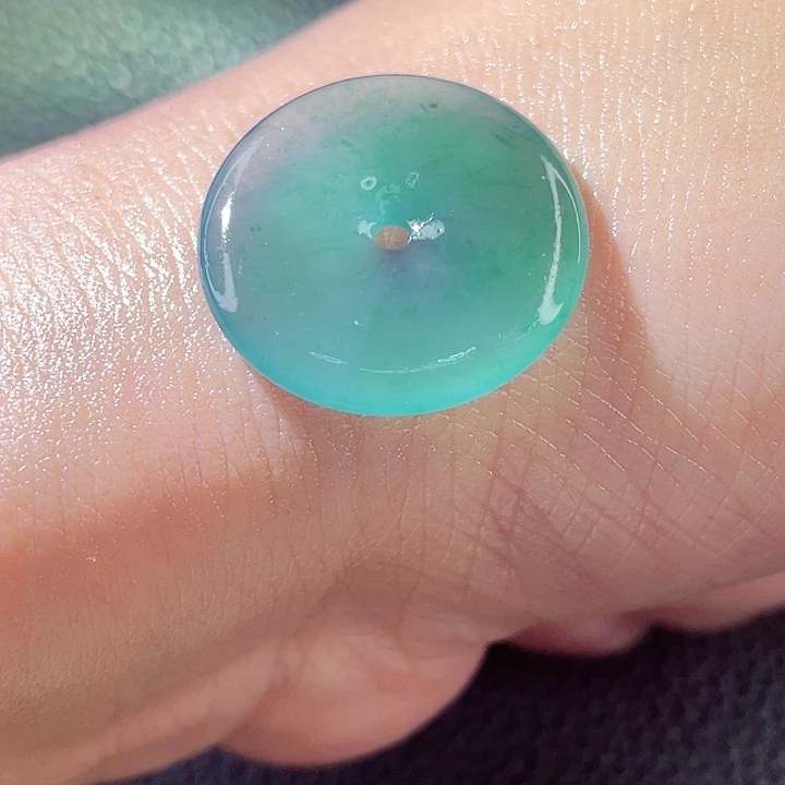 未镶嵌定制翡翠翡翠