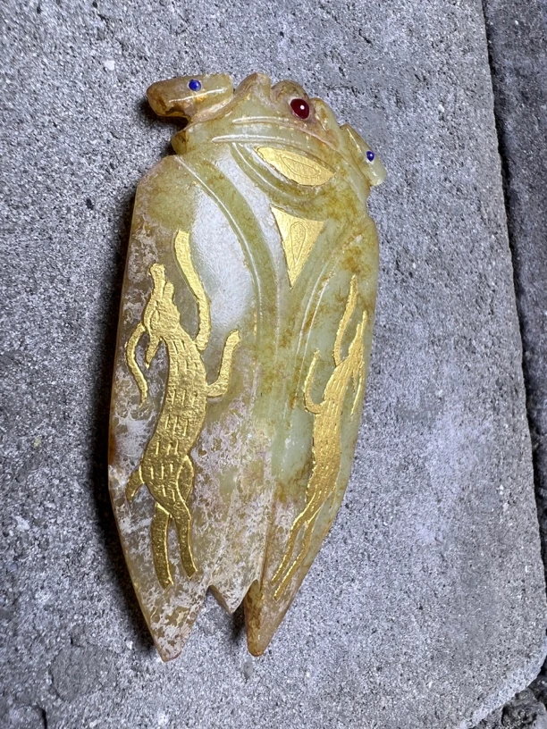 和田玉八刀蝉漂亮