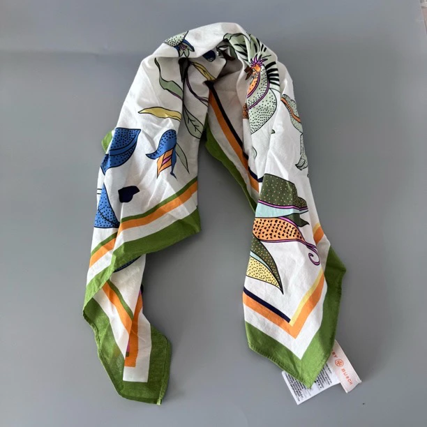 tory burch/汤丽柏琦 to100 腰果花百搭洋气方巾