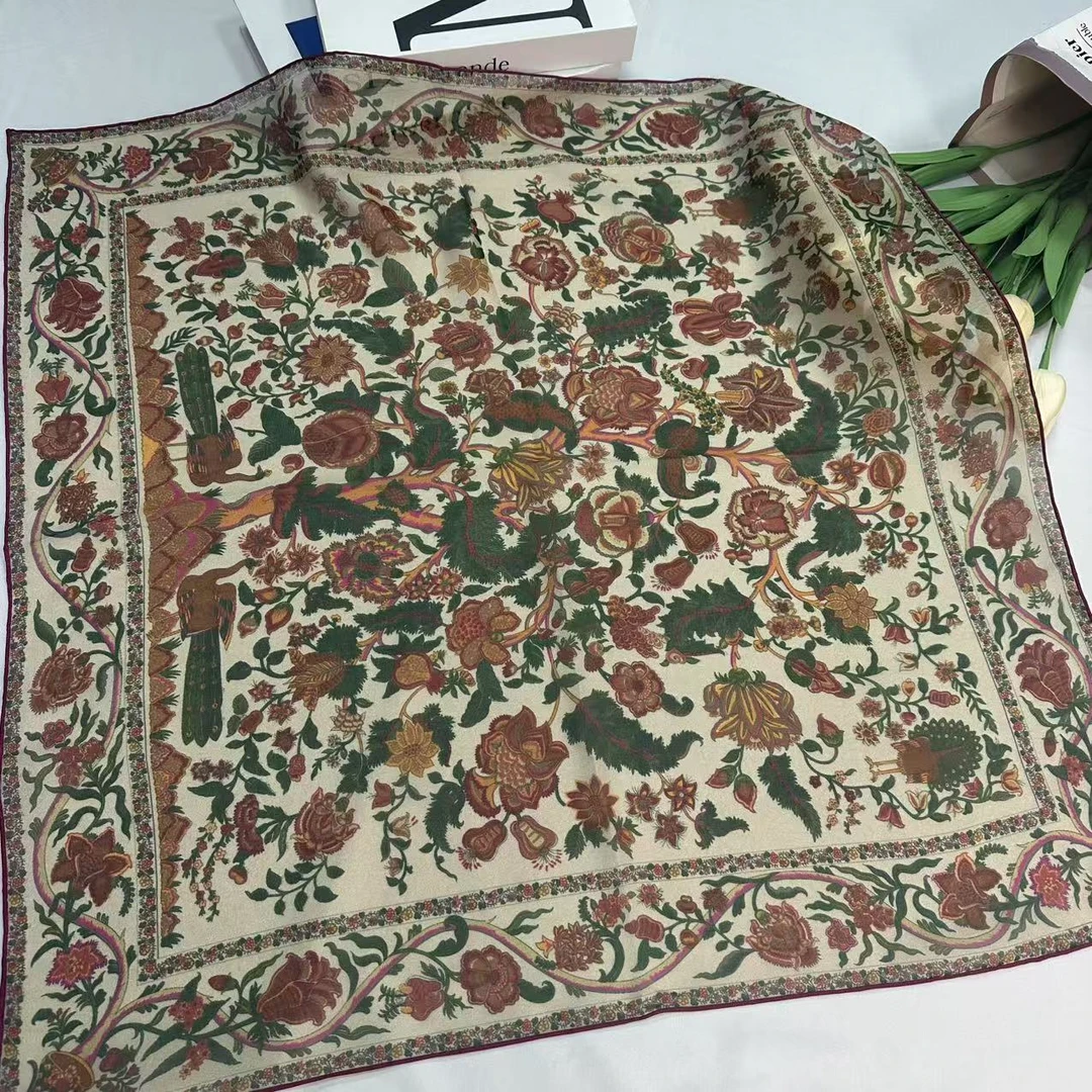 70薯莨方巾-春园似锦 65cm丝巾