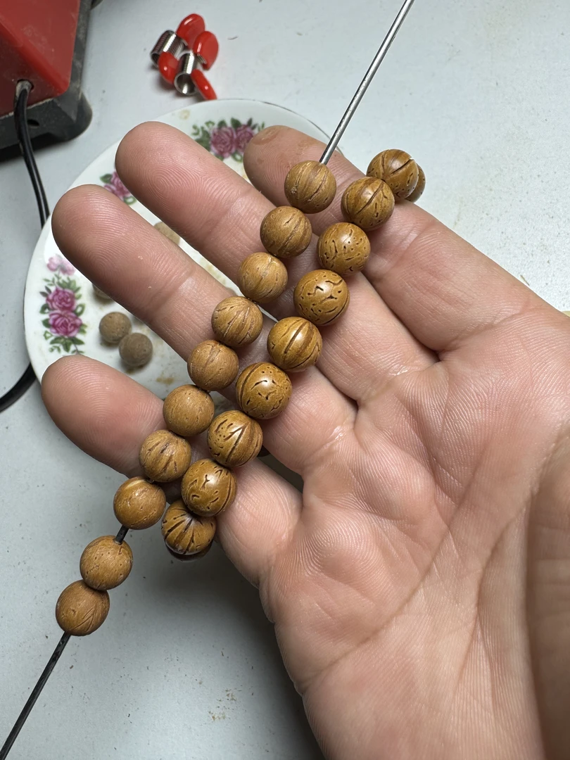 天然野生小毛桃核文玩