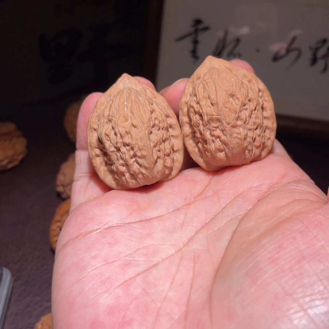 文玩核桃鸿运鸡心33