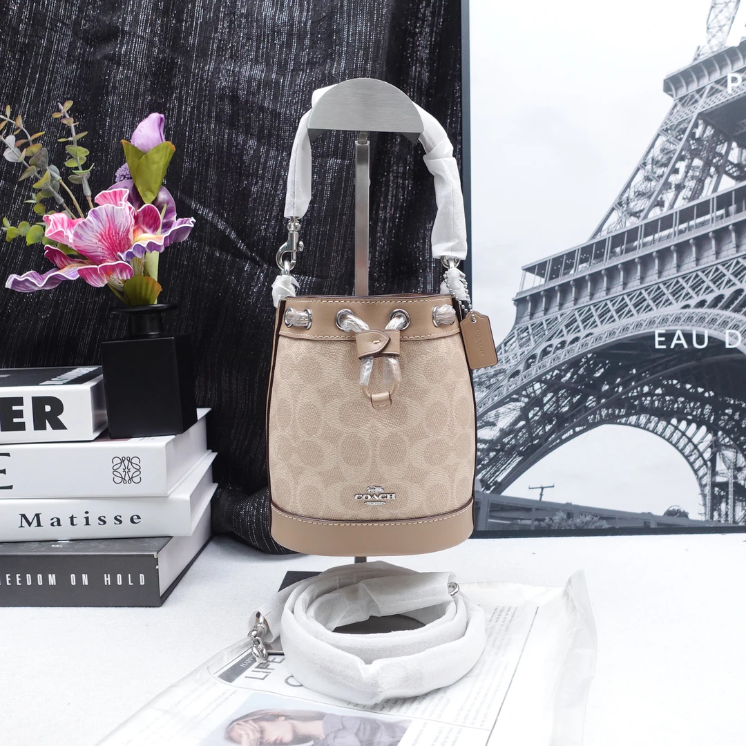 95新 COACH/蔻驰 单肩包/T10179462