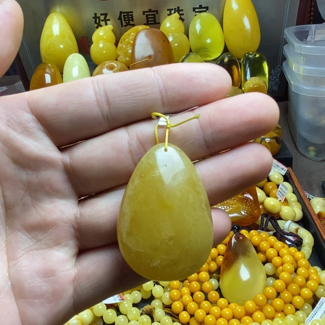 琥珀未镶嵌裸石蜜蜡