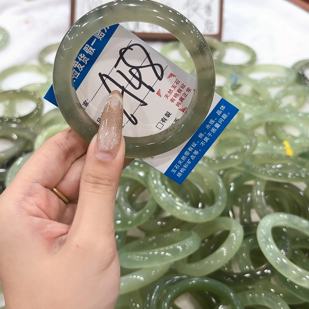 逆***夏未镶嵌蛇纹石玉手镯