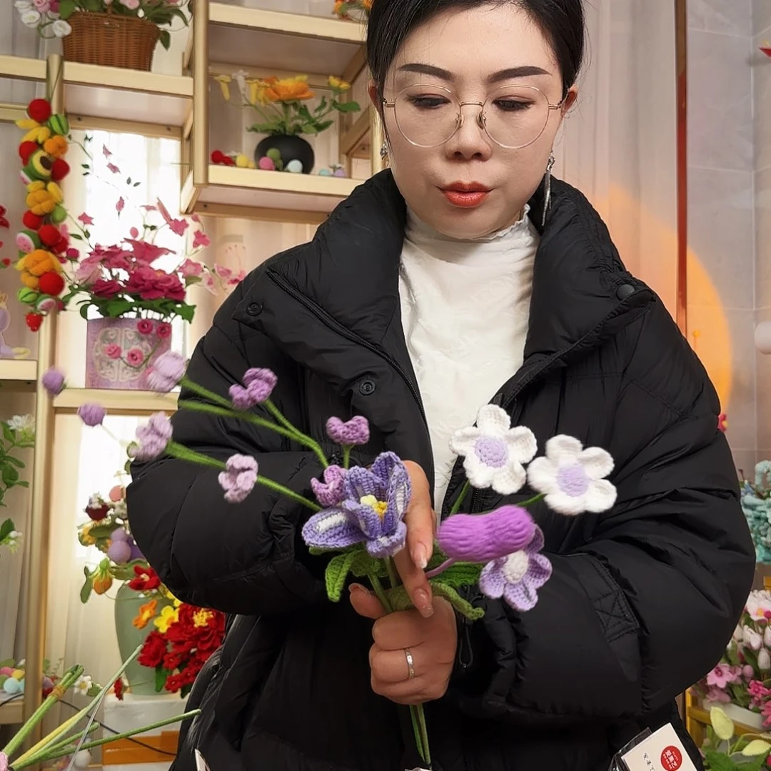 手工钩织设计花束