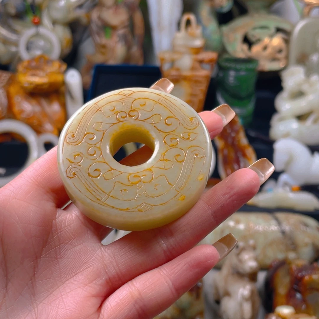 和田玉挂件未镶嵌归****！