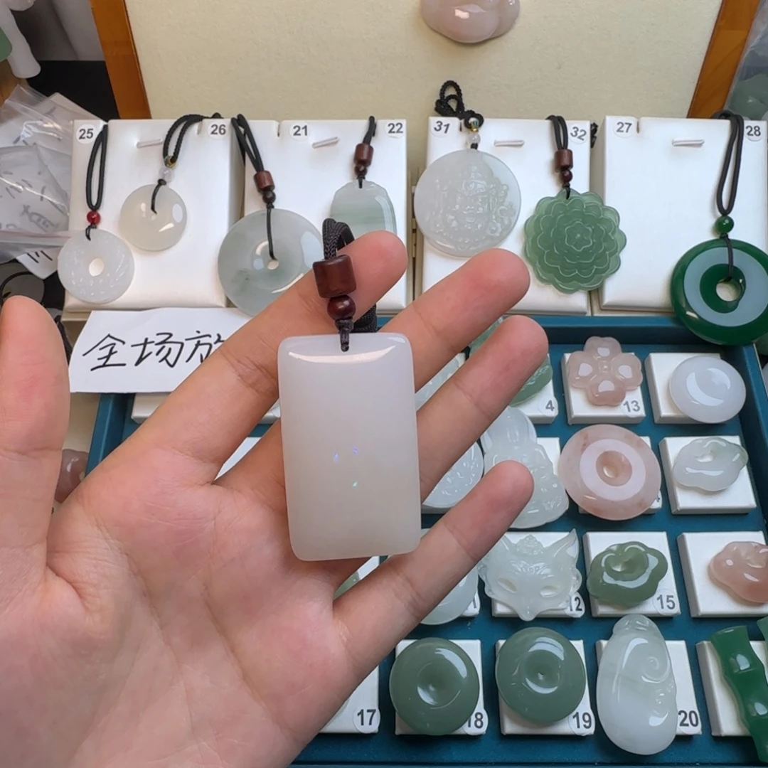 持****石英石非金属吊坠