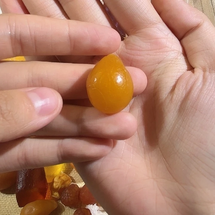 琥珀未镶嵌颈饰蜜蜡海漂单颗