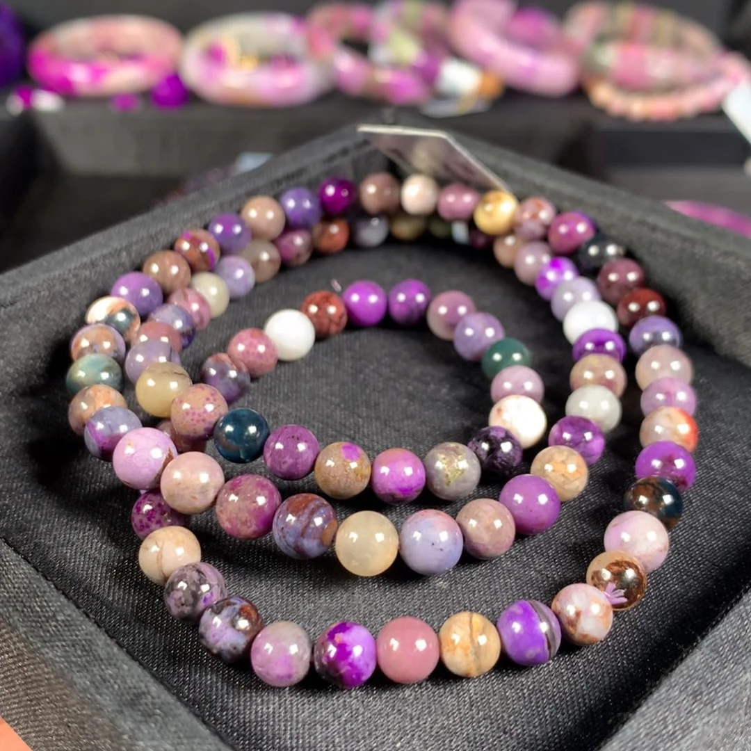 未镶嵌苏纪石（舒俱来）颈饰