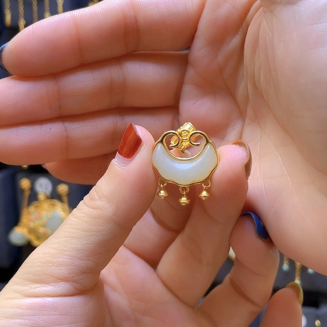 和田玉银S925镀金镶嵌颈饰