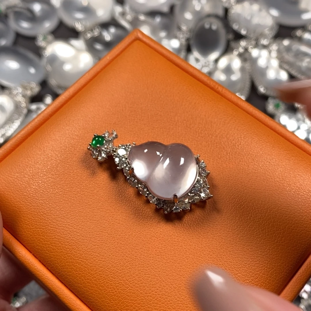 石英质玉银S925镶嵌颈饰黑钢葫芦