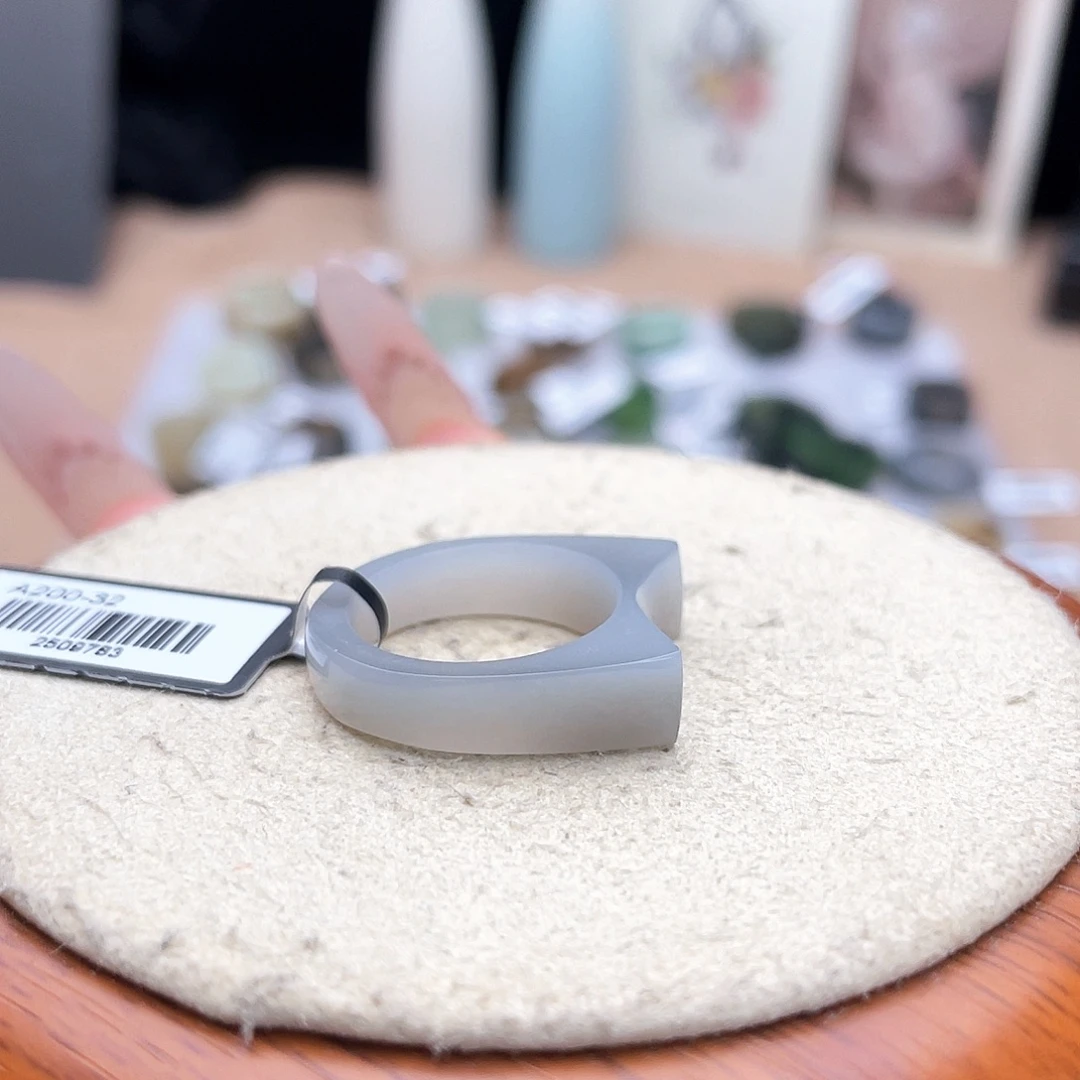 未镶嵌戒指和田玉（糖玉）c152冰透紫猫耳朵17.2不退货