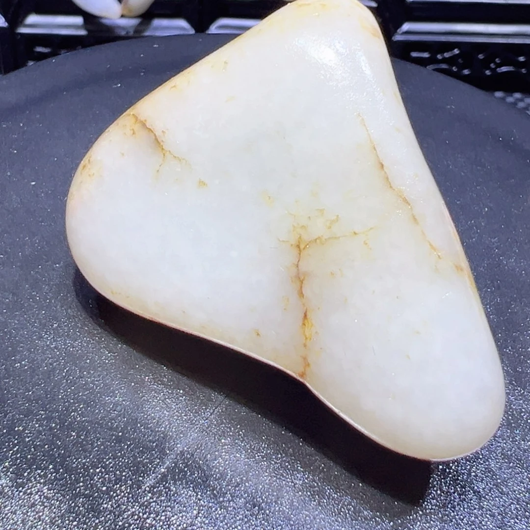 和田玉（子料）未镶嵌颈饰96克-17