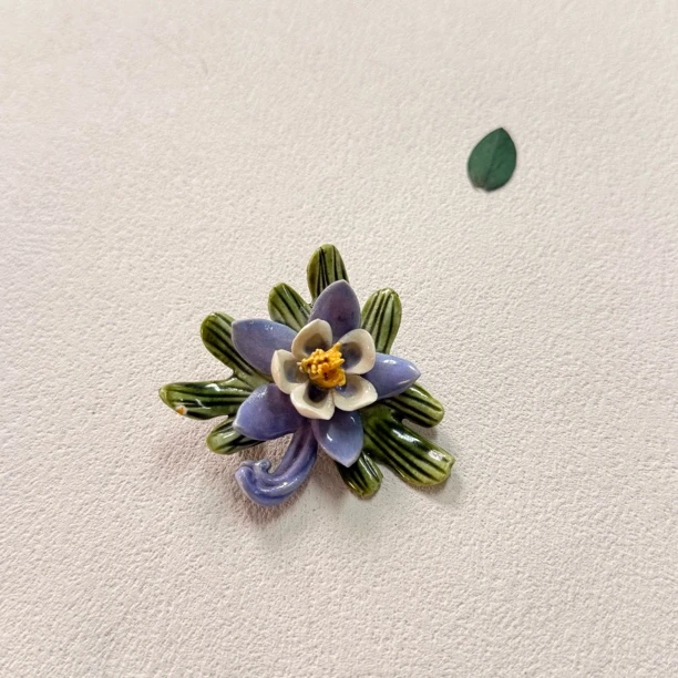 铜合金陶瓷胸针 【六六中古】孤品复古胸针th5141