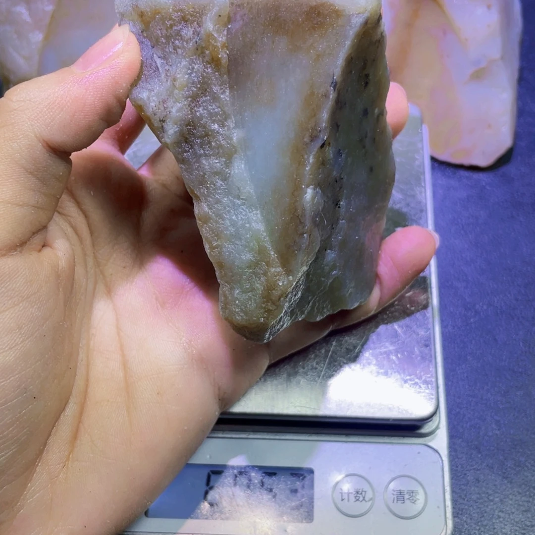 未镶嵌和田玉珠宝半成品