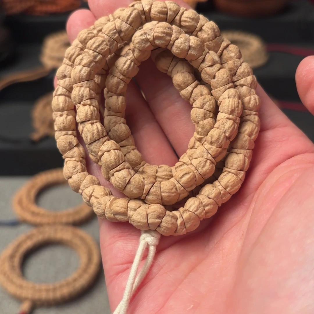 揪****吊坠柏香籽/百香籽