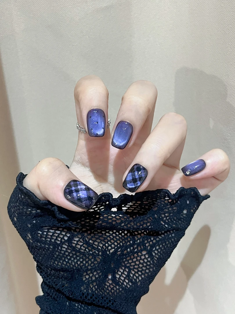 宝格蓝-纯手工短款穿戴甲清透气质显白美甲