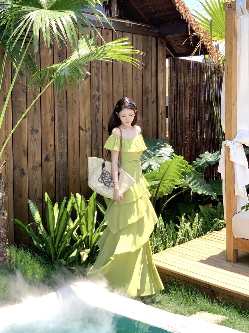 一字肩荷叶领韩系显瘦度假风连衣长裙