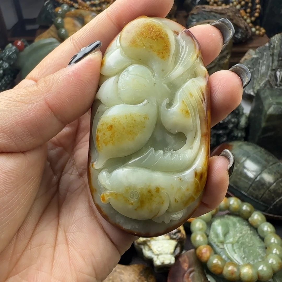 透闪石质玉未镶嵌珠宝奇石