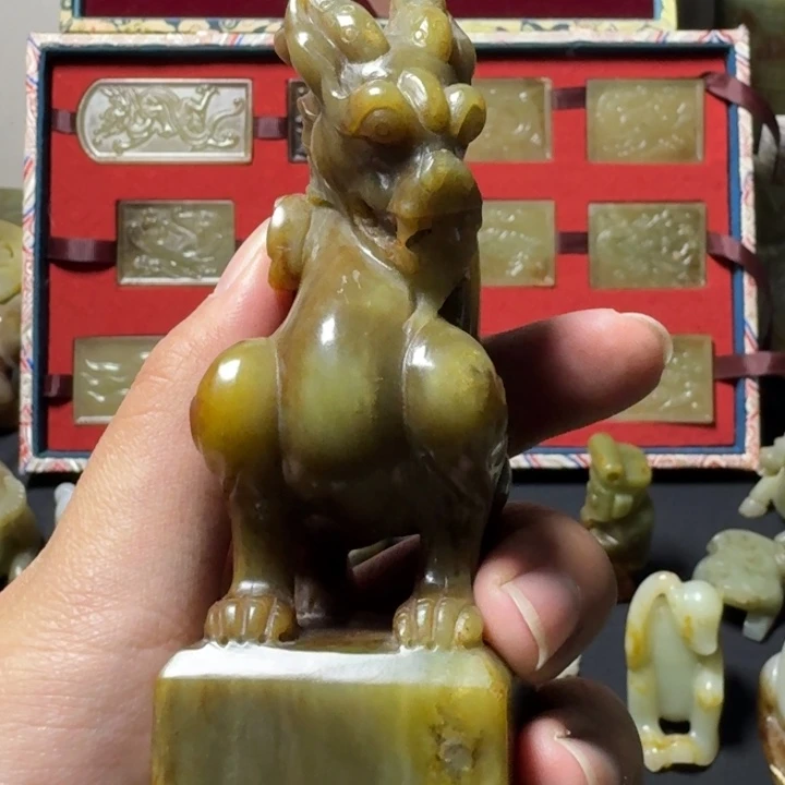 陶精美礼品赠送摆件