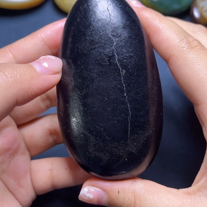 未镶嵌和田玉珠宝奇石