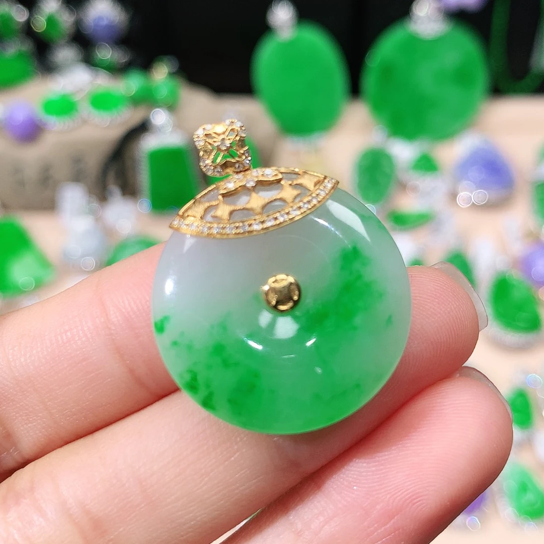 翡翠18K金镶嵌吊坠(不含链)