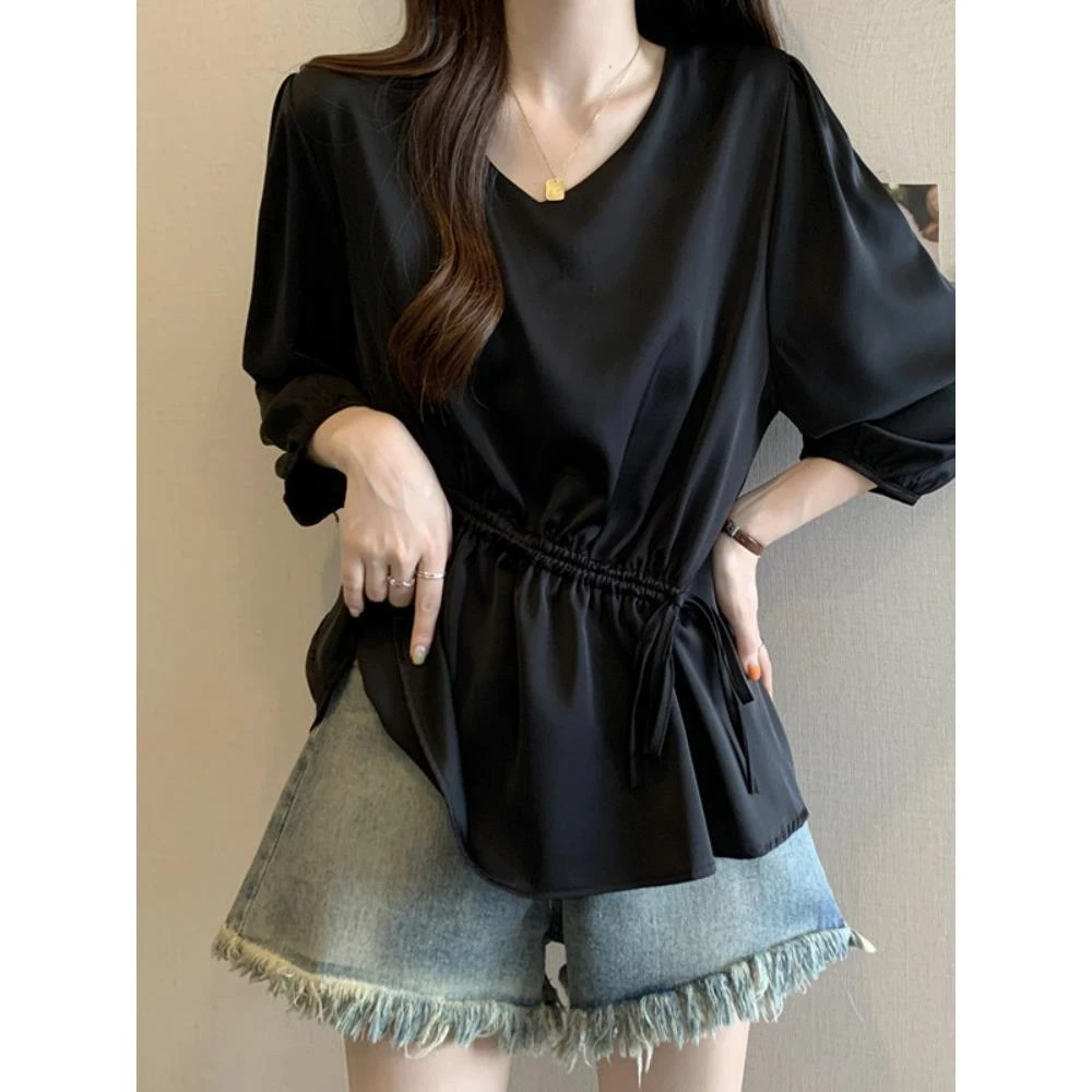 高级感醋酸缎面V领七分袖雪纺衬衫女夏大码胖mm抽绳收腰气质上衣