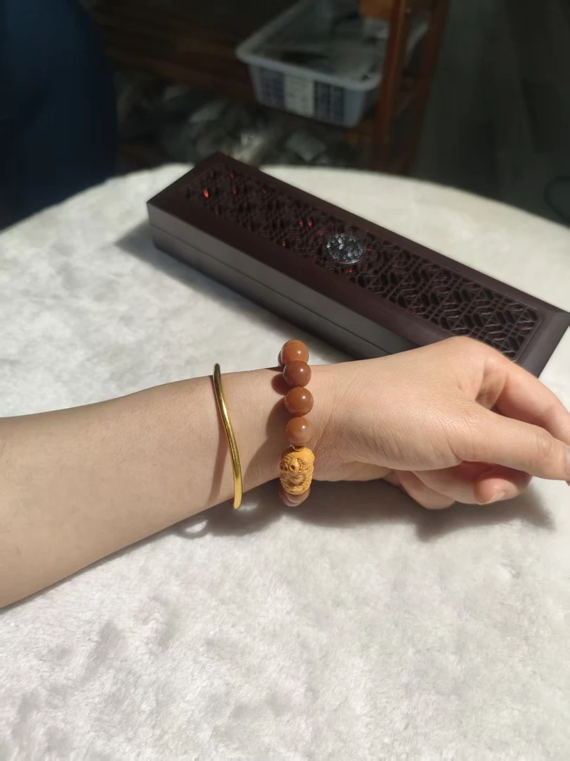 PT01碳烧菩提带度母