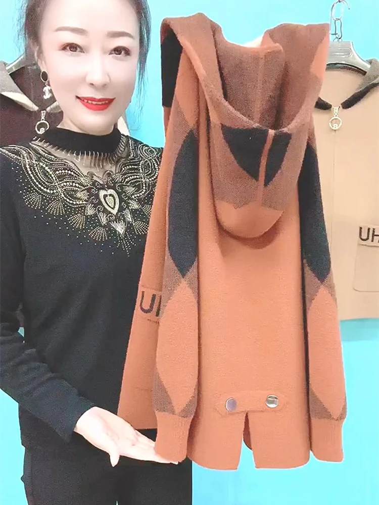 洋气妈妈女士外套春秋款连帽毛呢大衣短款中老年人小个子开衫上衣