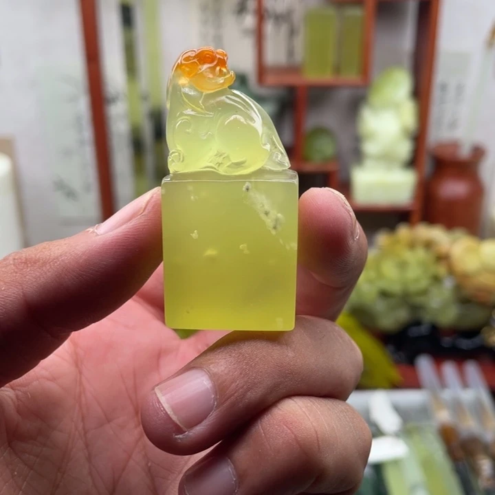岫玉未镶嵌四大名玉印章