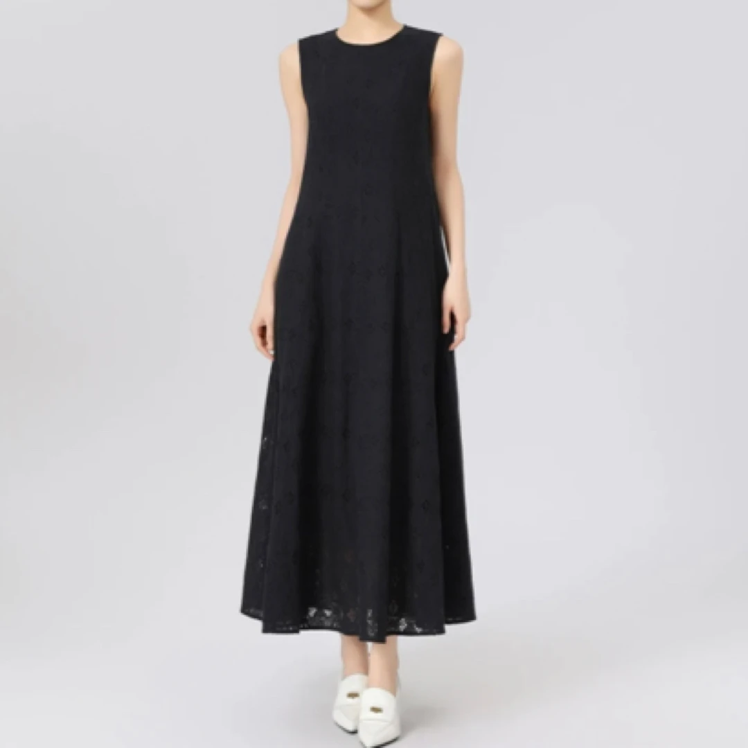 (AMASS/阿玛施)5500525时尚经典法式黑色圆领无袖蕾丝镂空连衣裙