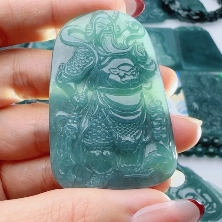 翡翠未镶嵌颈饰多样性发货天然A货翡翠