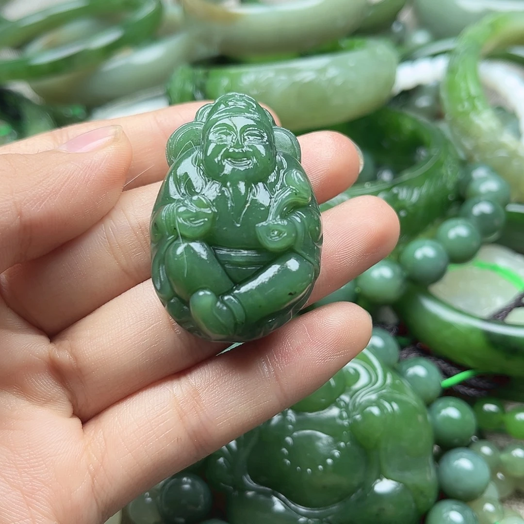 和田玉（碧玉）未镶嵌颈饰