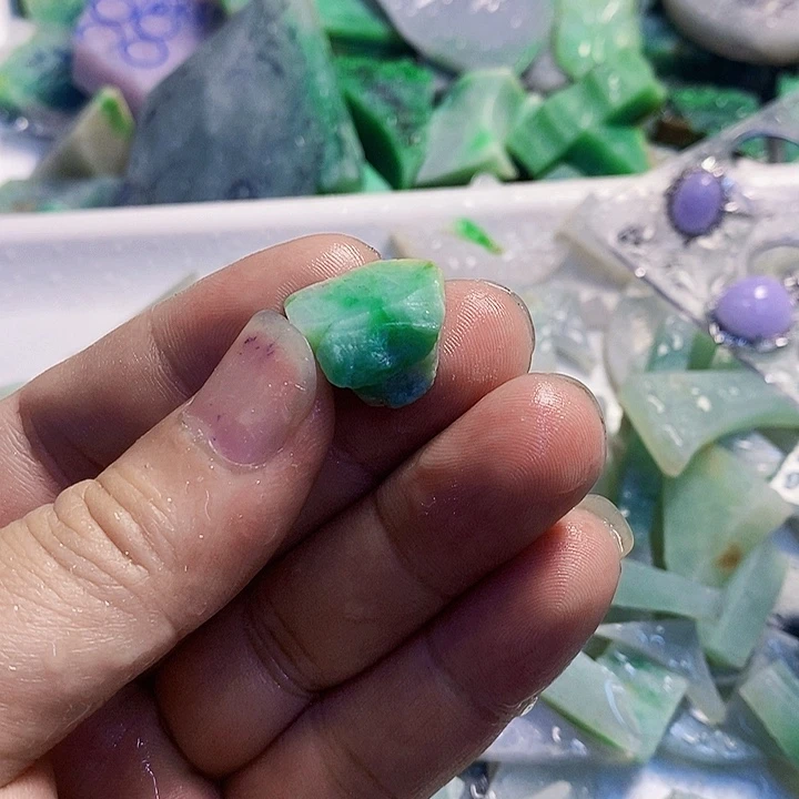 翡翠散珠天然翡翠A货挂件