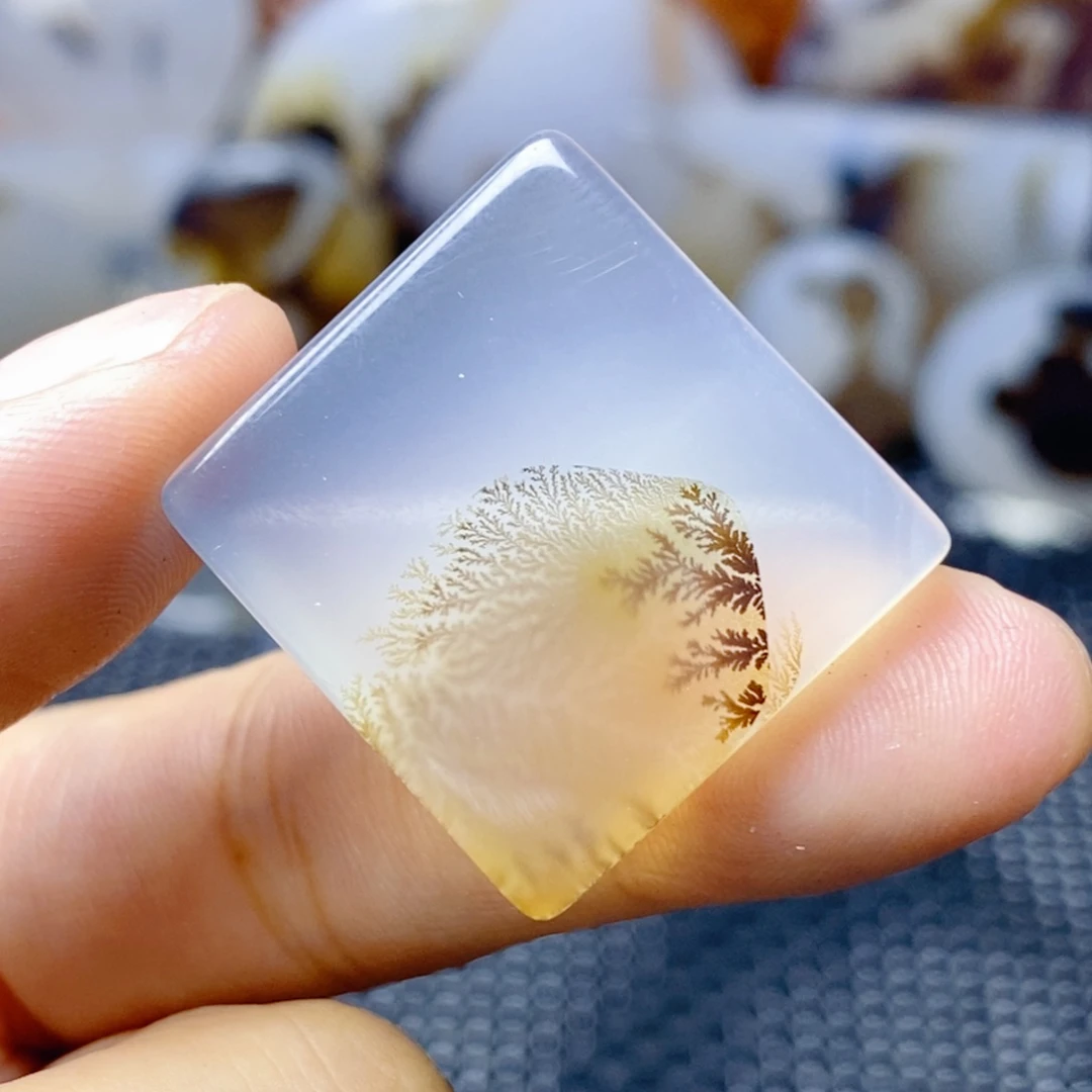 玛瑙/玉髓未镶嵌珠宝半成品