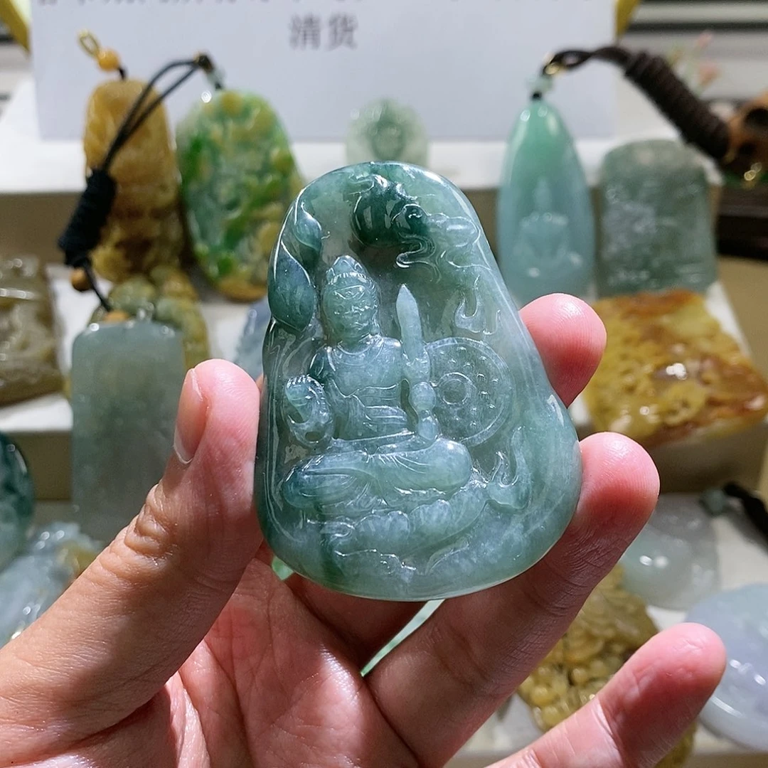 【闪购商品】翡翠颈饰未镶嵌温****司不动明王