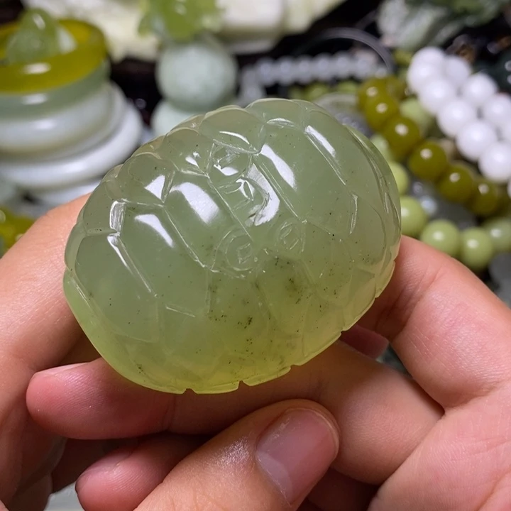 未镶嵌岫玉岫玉颈饰