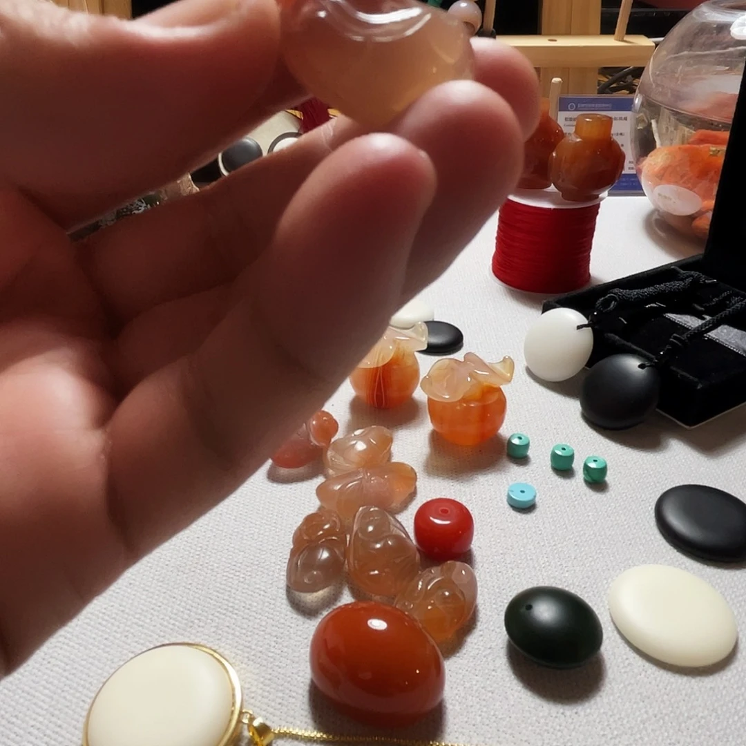 未镶嵌南红南红玛瑙尊****士