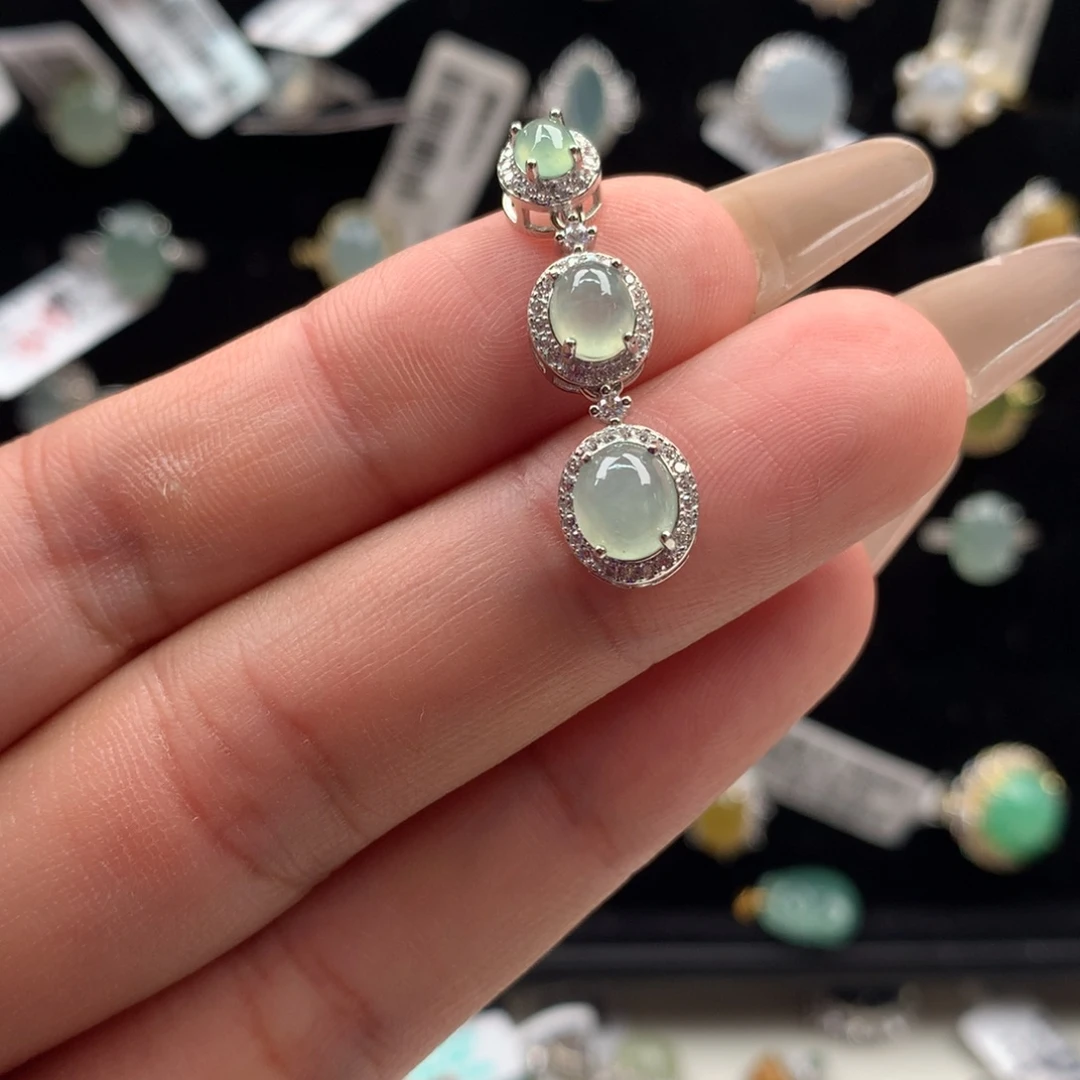 颈饰银S925镶嵌翡翠吊坠