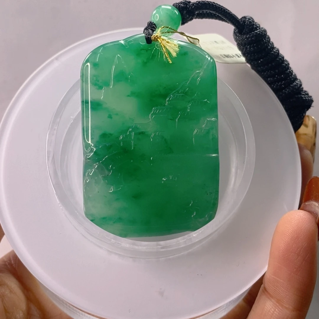 石英质玉未镶嵌颈饰