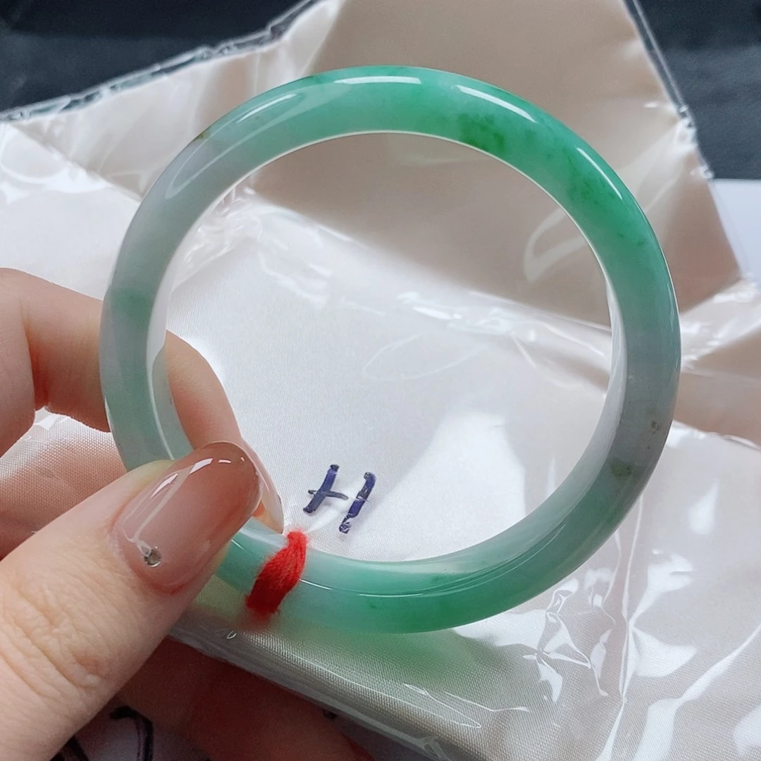 【闪购商品】未镶嵌手镯翡翠402号