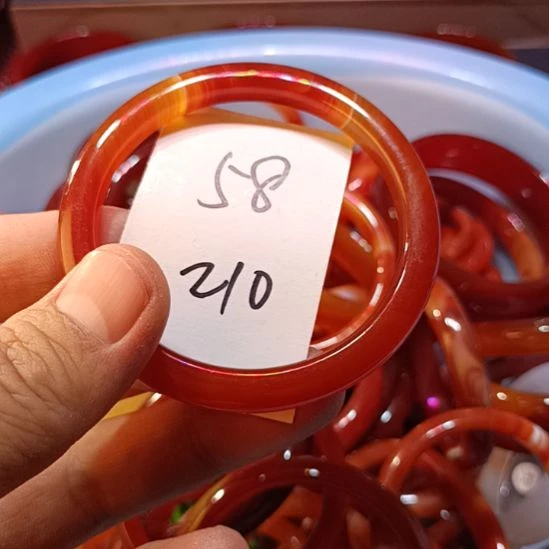 玛瑙/玉髓未镶嵌手镯