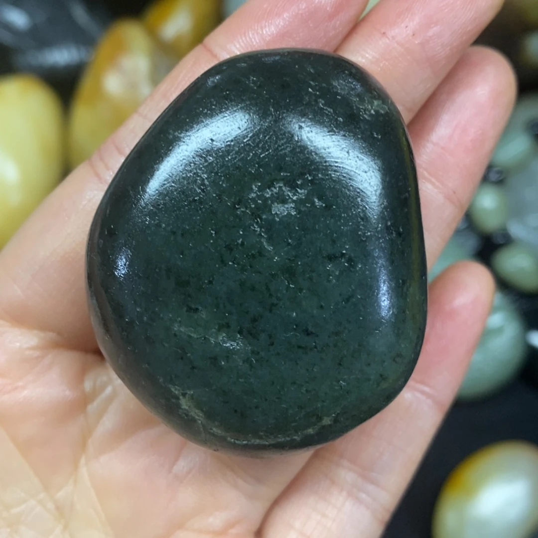 未镶嵌和田玉（糖玉）挂件