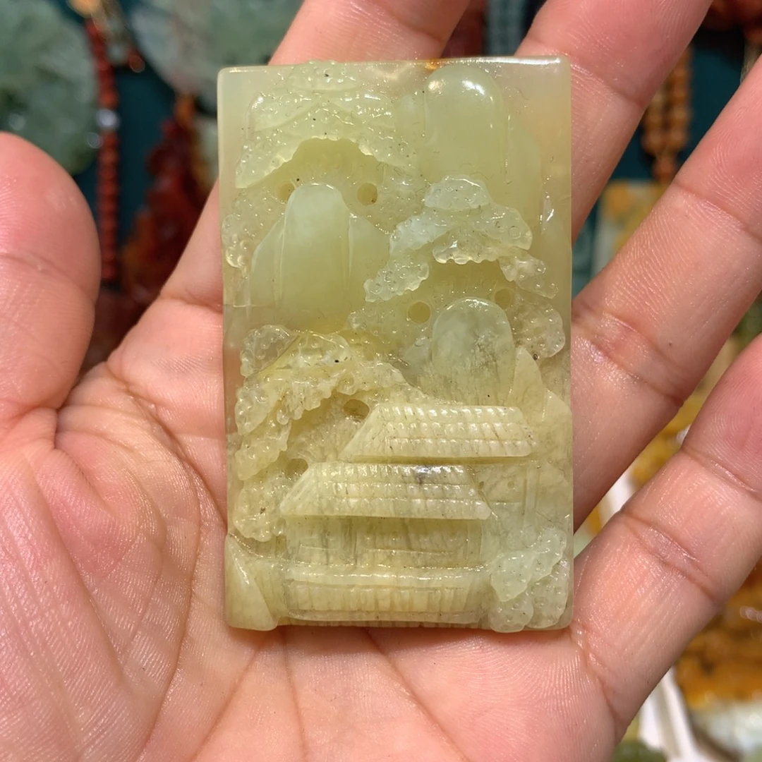 蛇纹石玉未镶嵌颈饰