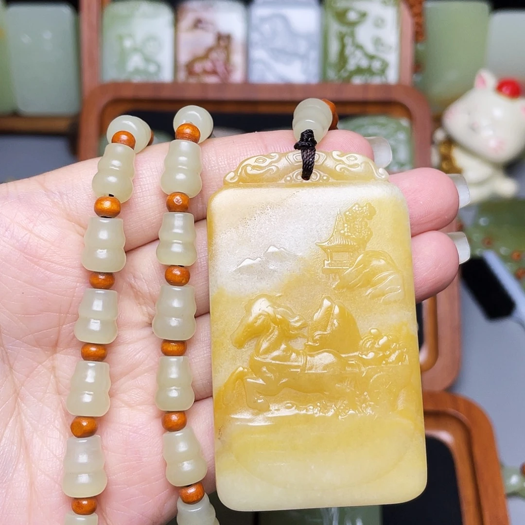 长***雪新疆昆仑山脉料生肖马牌